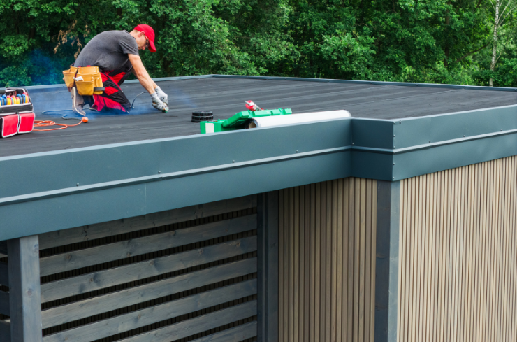 Commercial roofing contractor servicing a business property near Canton, OH